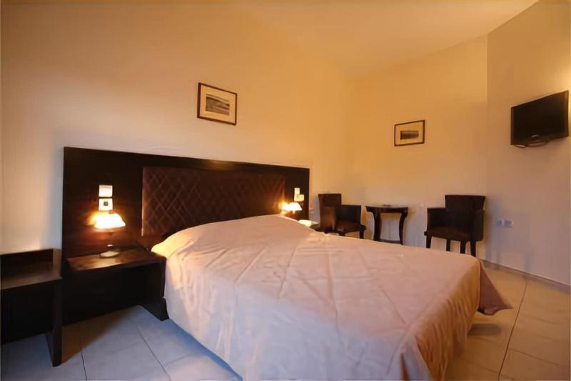 Aeolos Hotel Скопелос Екстериор снимка