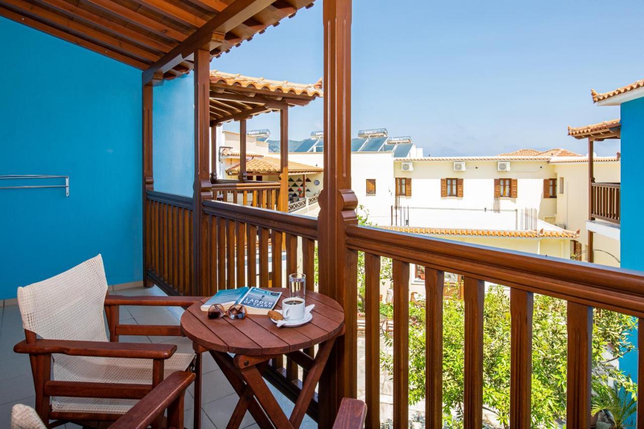 Aeolos Hotel Скопелос Екстериор снимка