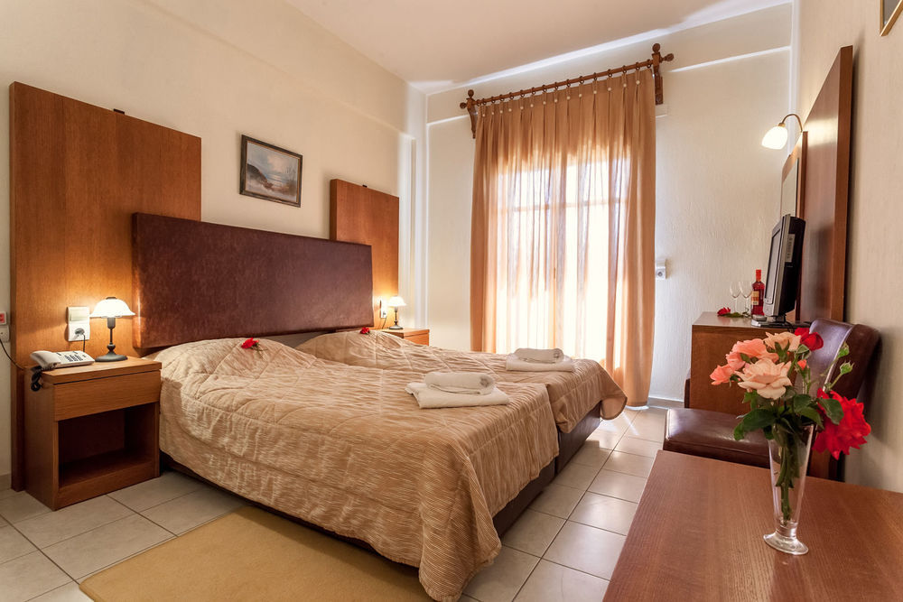 Aeolos Hotel Скопелос Стая снимка