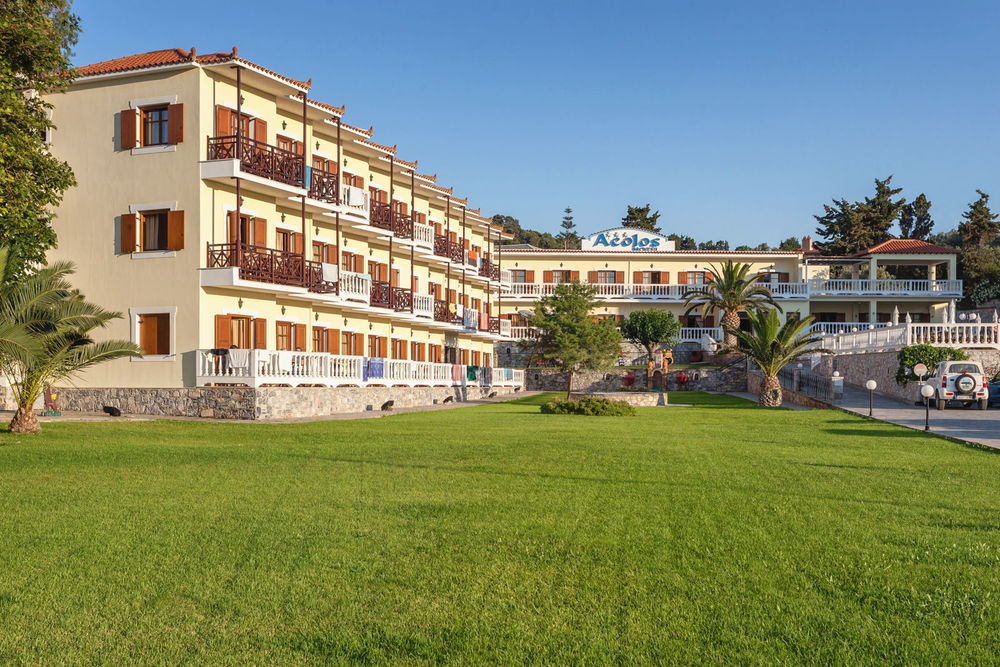 Aeolos Hotel Скопелос Екстериор снимка