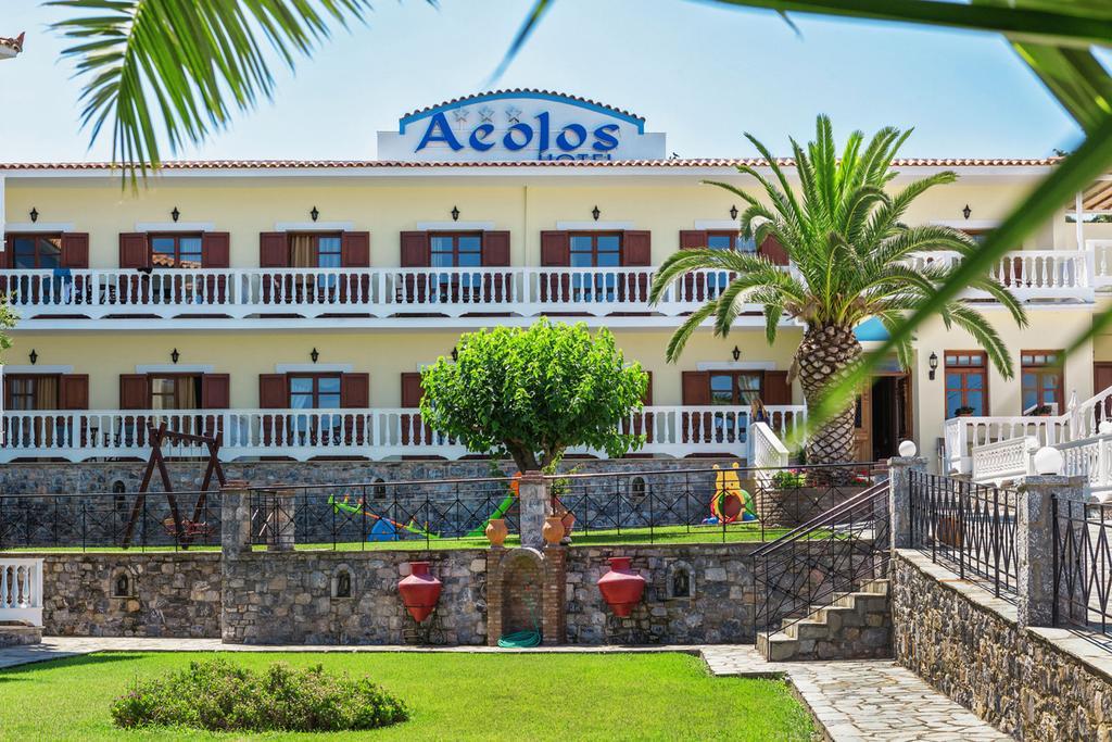 Aeolos Hotel Скопелос Екстериор снимка