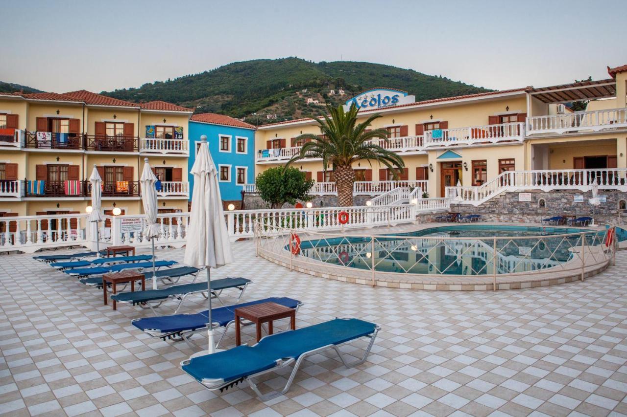 Aeolos Hotel Скопелос Екстериор снимка